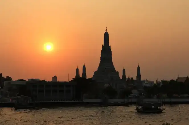 BOM → BKK